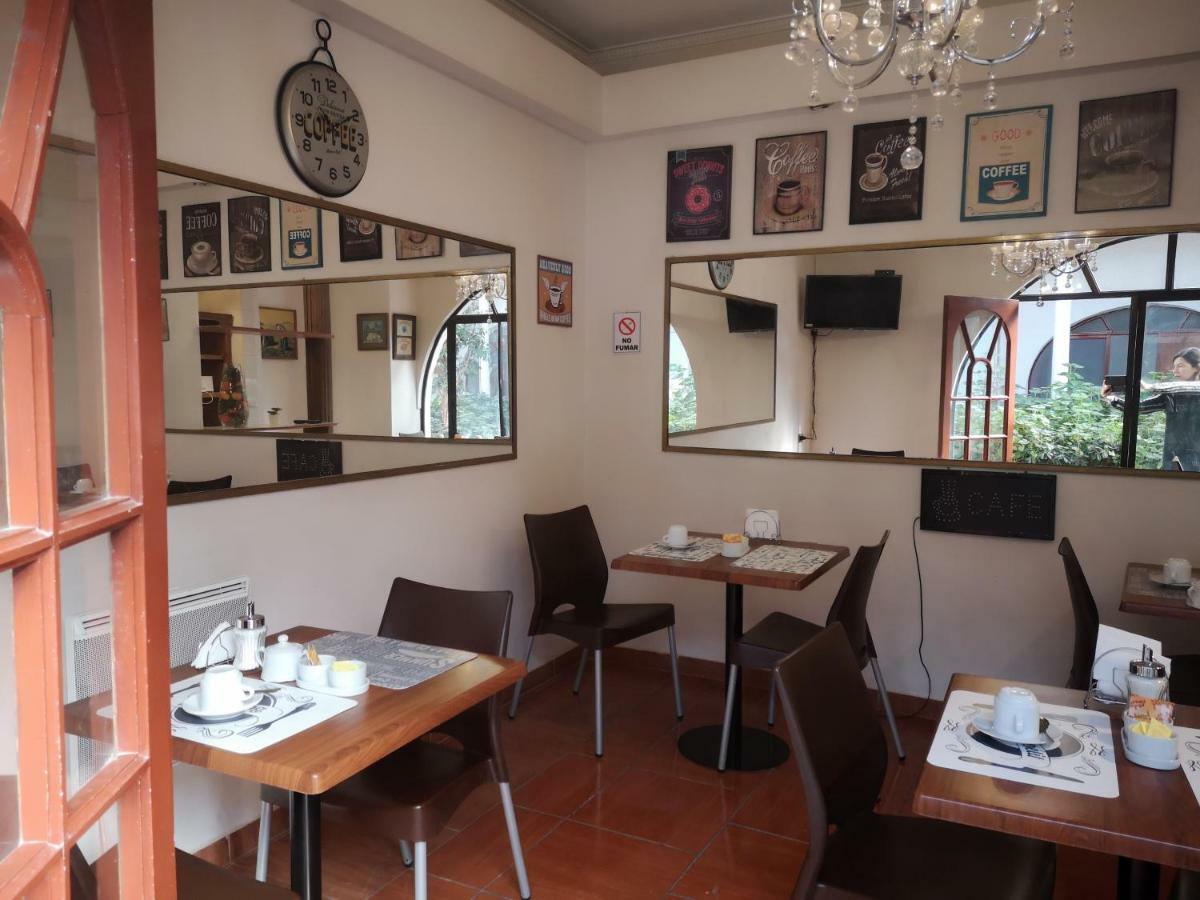 Hotel Espanol San Fernando Zewnętrze zdjęcie